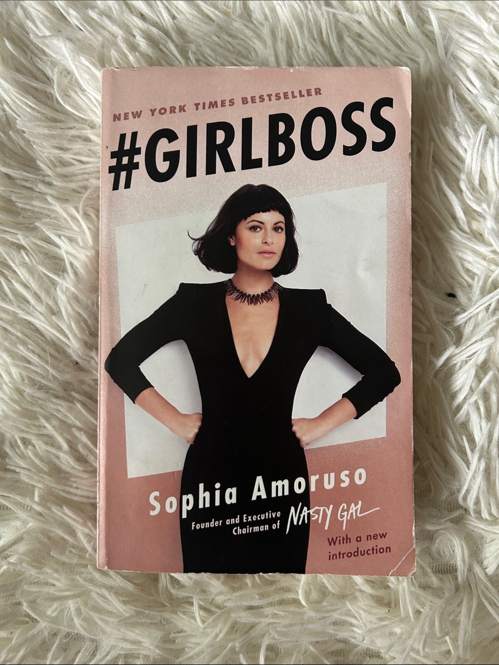 #GIRLBOSS by Sophia Amoruso - Pink Cover, paperback pocket, nonfiction, business